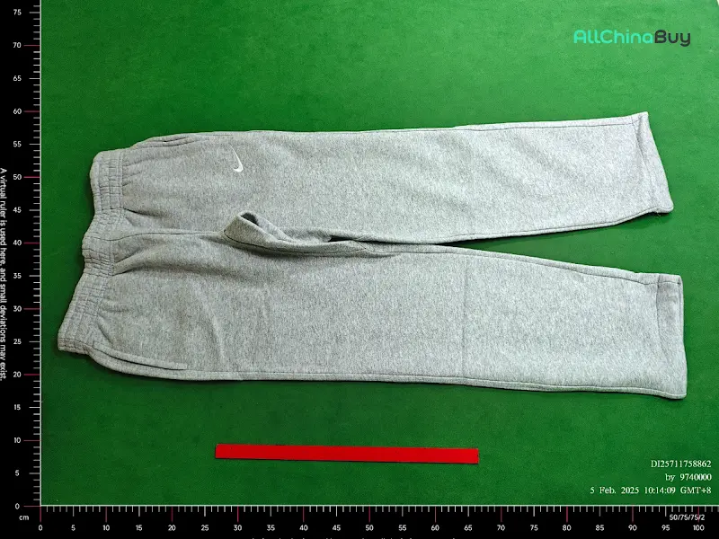 Nike Baggy Sweatpants Fit