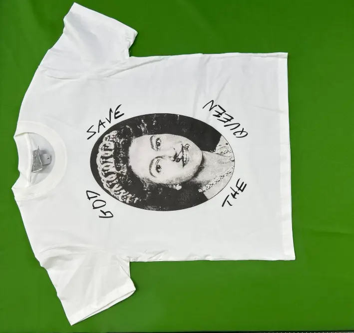 Save The Queen Tee