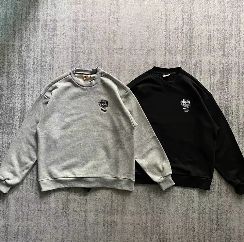 ¥138 stussy sweatshirt