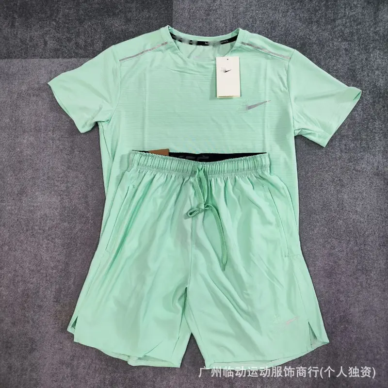 TEE/SHORTS
