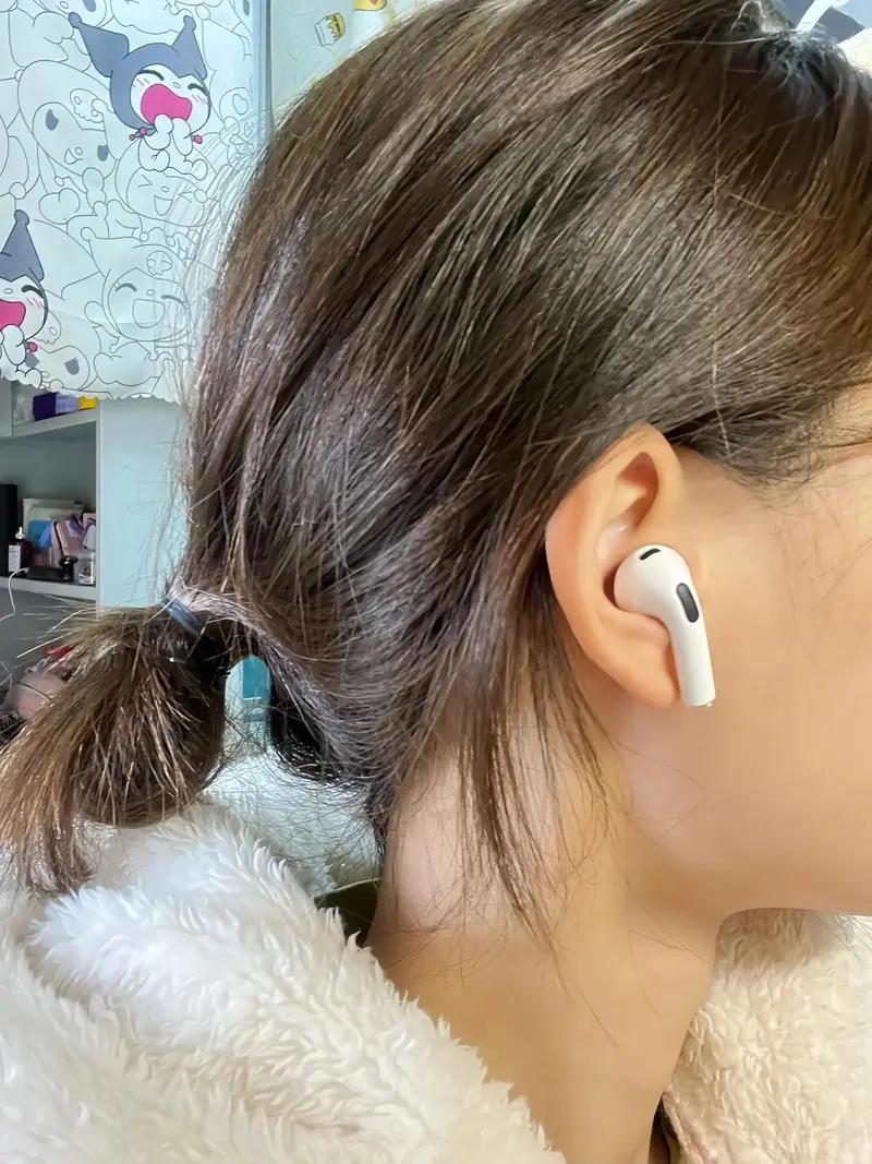 AirPods