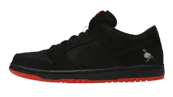 Dunk Low Black Pigeon